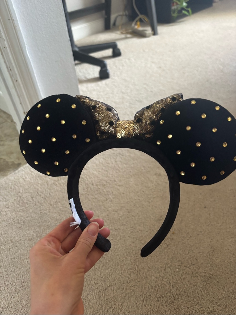 Disney Black Sequin Gold Bow Minnie Ear Headband - Picture 2 of 2